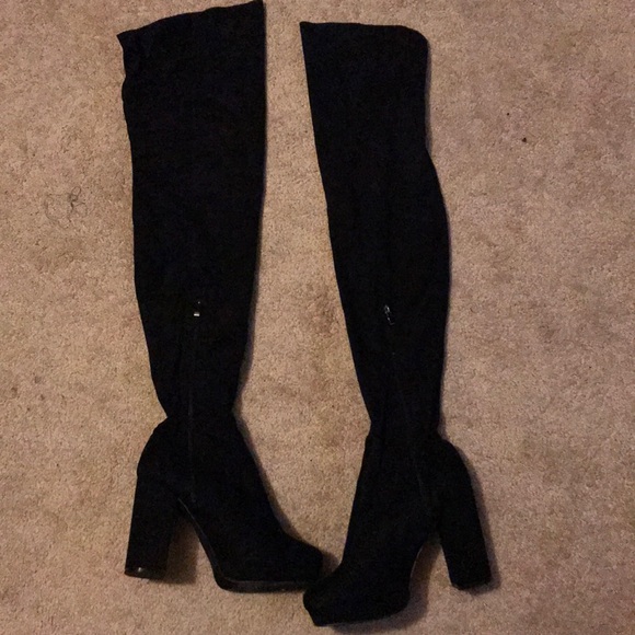 Black Thigh High Chunky Heel Boots - Picture 1 of 4